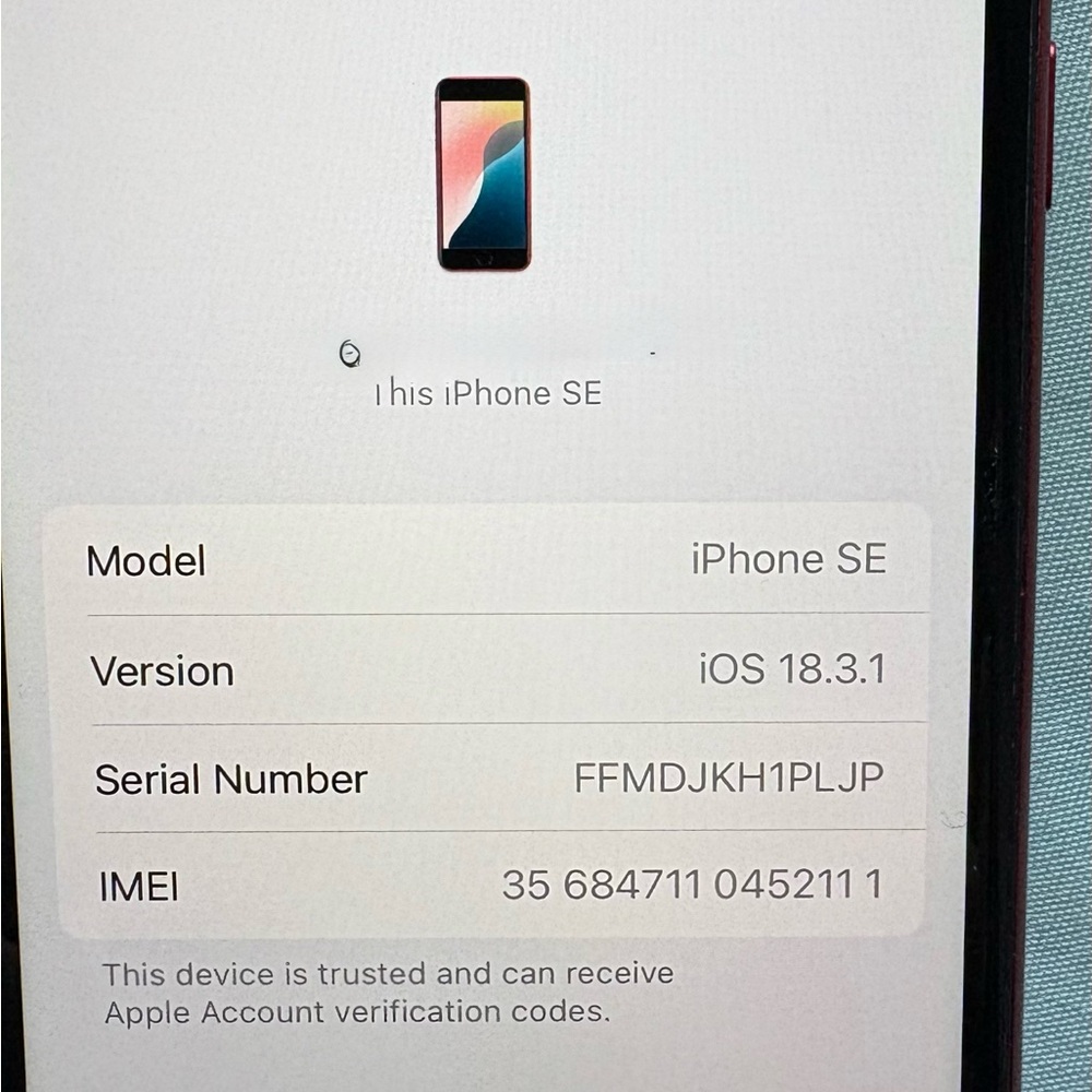 Apple iPhone SE,  64 GB RED, cell phone - Picture 9 of 12